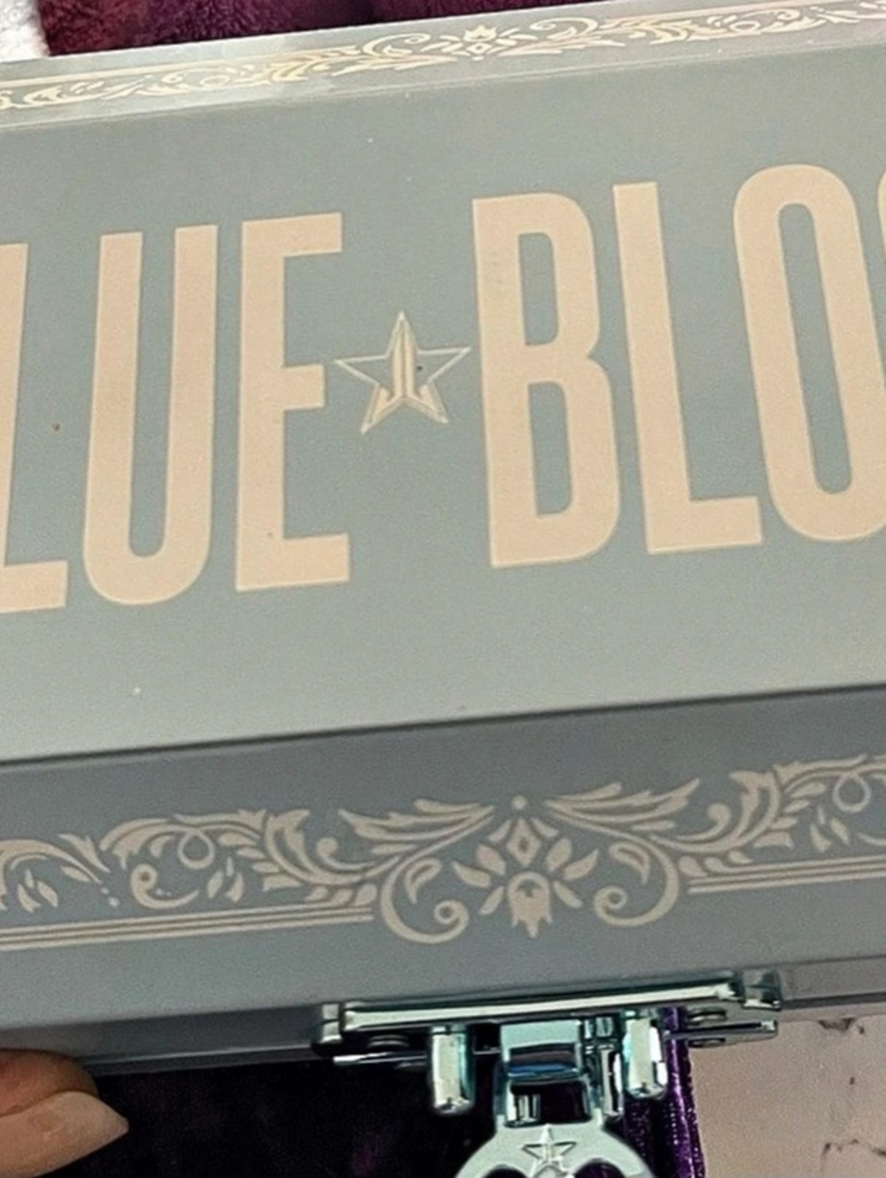 Jeffree Star Cosmetics Blue Blood Artistry Palette